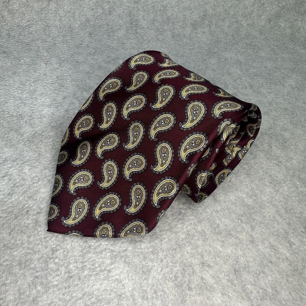 Sheaf & Caber Tie Mens Silk Paisley Burgundy Italian Fabric Made in‎ USA Necktie